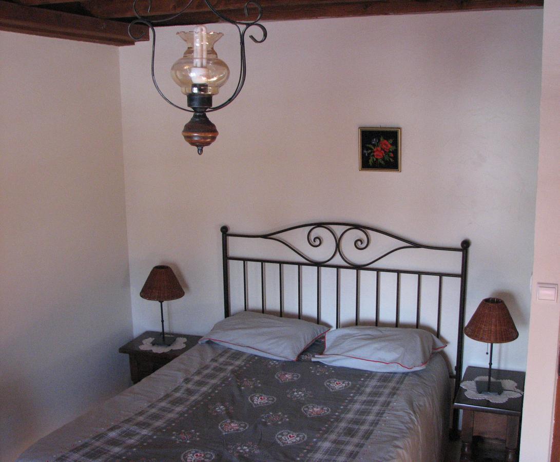 Chambre D'Hotes Cal Barbe Targassonne ภายนอก รูปภาพ